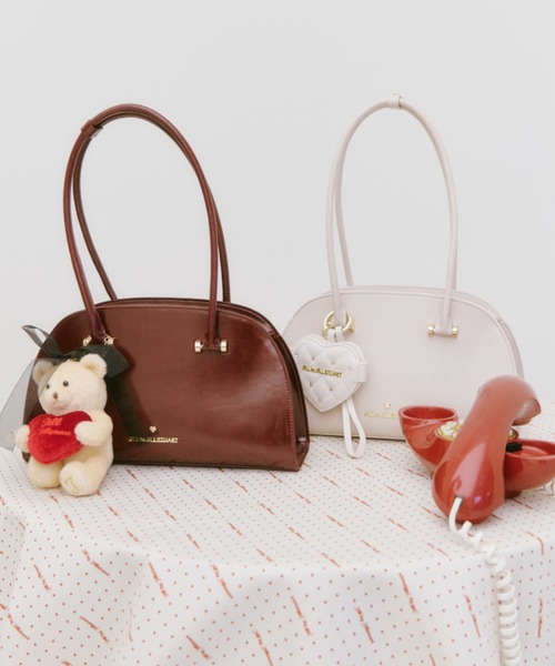 JILL by JILL STUART(ジルバイジルスチュアート)の「ラウンドボストンバッグ(ボストンバッグ・レディース・ピンク/レッド・FREE)」の2枚目の写真