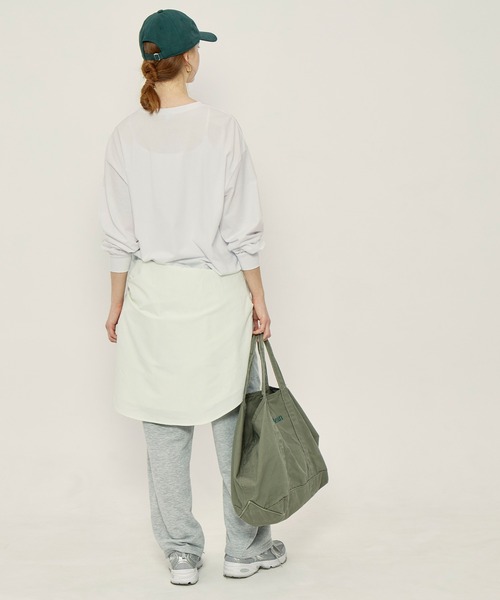 coca（coca）（コカ）の「コットンビッグシルエットロゴTシャツ（Tシャツ/カットソー・レディース・チャコール/ライトグレー/ホワイト/ブラック・S/XL/L/M）」の15枚目の写真