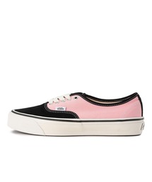 VANS(�o���Y)��PREMIUM AUTHENTIC 44�@VN000D9ND3X(�X�j�[�J�[)
