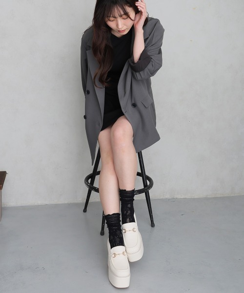 DEMETER（デメテル）の「厚底 プラットフォーム ビット付き ローファーパンプス（ローファー・レディース・ブラック/オフホワイト・S/M/L/LL）」の14枚目の写真