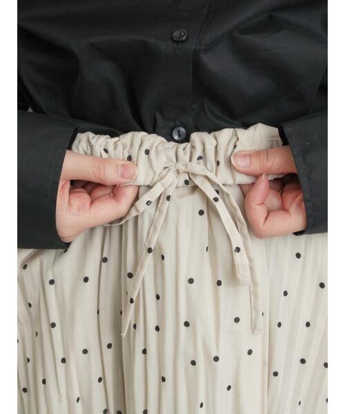 Samansa Mos2（サマンサ モスモス）の「柄アソートワッシャーティアードスカート（スカート・レディース・ブラック/オフホワイト/ベージュ・F）」の9枚目の写真