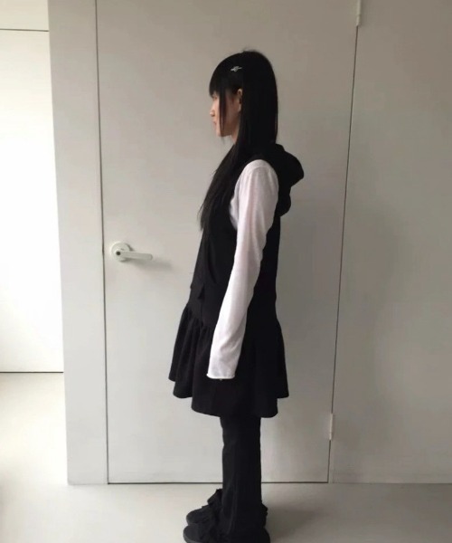 almo(アルモ)の「【LAMPOON】スエットワンピース(ワンピース・レディース・グレー/ブラック・FREE)」の11枚目の写真