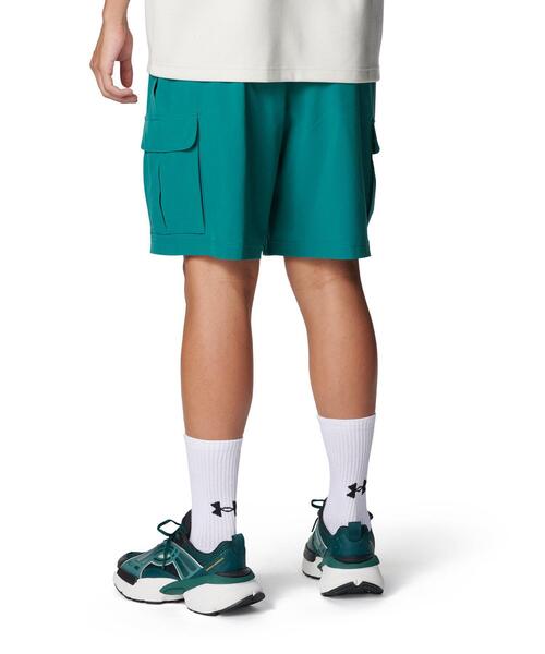 UNDER ARMOUR(アンダーアーマー)の「UAバイブウーブン カーゴショーツ(ライフスタイル/メンズ)(その他パンツ・メンズ・カーキ系・XL/L/M/S/2XL)」の2枚目の写真
