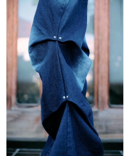 CREO STORE(クレオストア)の「【TAJEN:T】TUCK DESIGN DENIM PANTS/ タックデザインデニムパンツ(デニムパンツ・レディース・ブルー/チャコールグレー・2/1)」の7枚目の写真