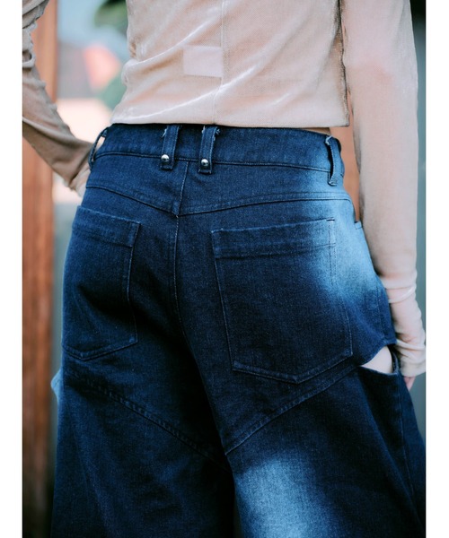 CREO STORE(クレオストア)の「【TAJEN:T】TUCK DESIGN DENIM PANTS/ タックデザインデニムパンツ(デニムパンツ・レディース・ブルー/チャコールグレー・2/1)」の10枚目の写真