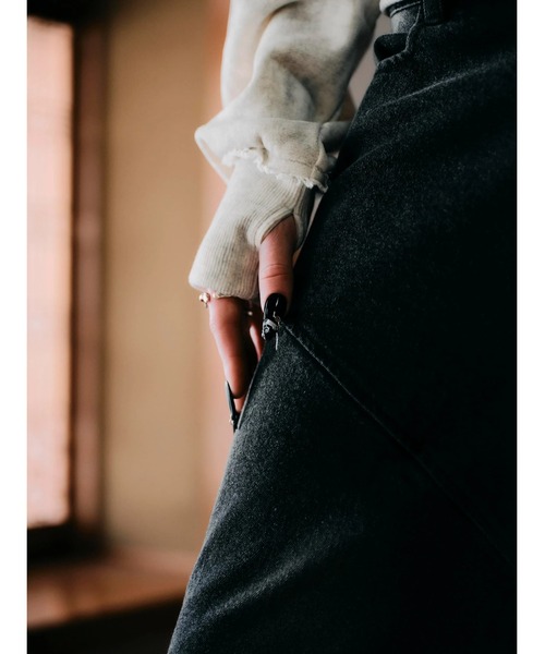 CREO STORE(クレオストア)の「【TAJEN:T】TUCK DESIGN DENIM PANTS/ タックデザインデニムパンツ(デニムパンツ・レディース・ブルー/チャコールグレー・2/1)」の17枚目の写真