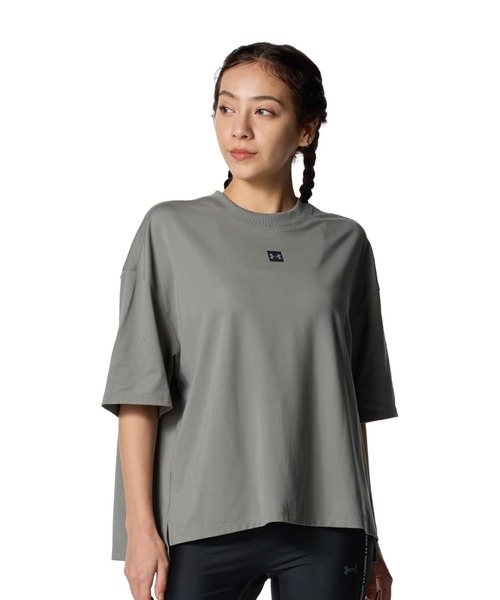 UNDER ARMOUR(アンダーアーマー)の「アンダーアーマー UAモチベート ボックス グラフィック Tシャツ(Tシャツ/カットソー・レディース・ホワイト/エメラルド/アーミー・L/M)」の1枚目の写真