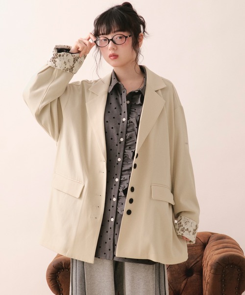 loin nuit（ロワンニュイ）の「nuance button lace jacket / ニュアンスボタンレースジャケット（テーラードジャケット・レディース・ピンク/サンドベージュ/グレー/ブルーグレー・FREE）」の3枚目の写真