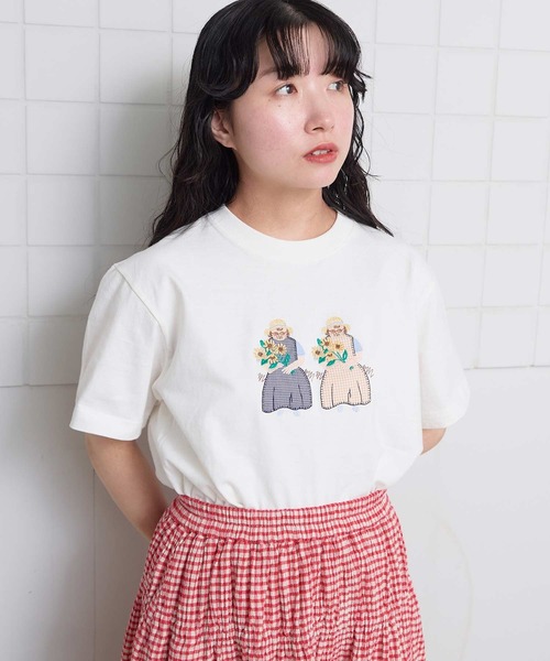 l'atelier du savon(アトリエドサボン)の「ひまわりおばあちゃん アップリケ刺繍Tシャツ(Tシャツ/カットソー・レディース・ネイビー/ホワイト・FREE)」の19枚目の写真