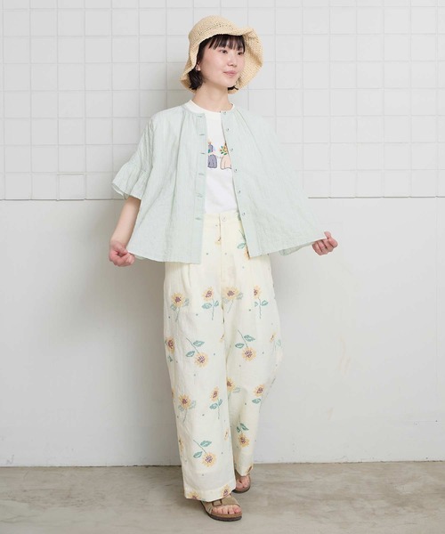 l'atelier du savon(アトリエドサボン)の「ひまわりおばあちゃん アップリケ刺繍Tシャツ(Tシャツ/カットソー・レディース・ネイビー/ホワイト・FREE)」の11枚目の写真