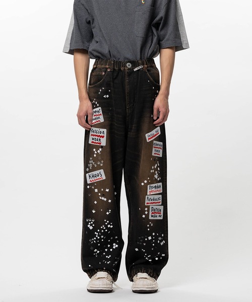 Maison MIHARA YASUHIRO（メゾンミハラヤスヒロ）の「【MIHARAYASUHIRO/ミハラヤスヒロ】DENIM JEANS w STICKER（デニムパンツ・メンズ・ブラック/インディゴブルー・46）」の3枚目の写真