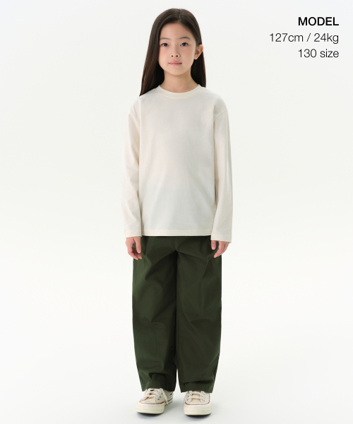 MUSINSA STANDARD KIDS（ムシンサスタンダードキッズ）の「ワンタックワイドバンディングチノパンツ[カーキ]（その他パンツ・レディース・その他・100/110/120/130/140/150/160）」の2枚目の写真