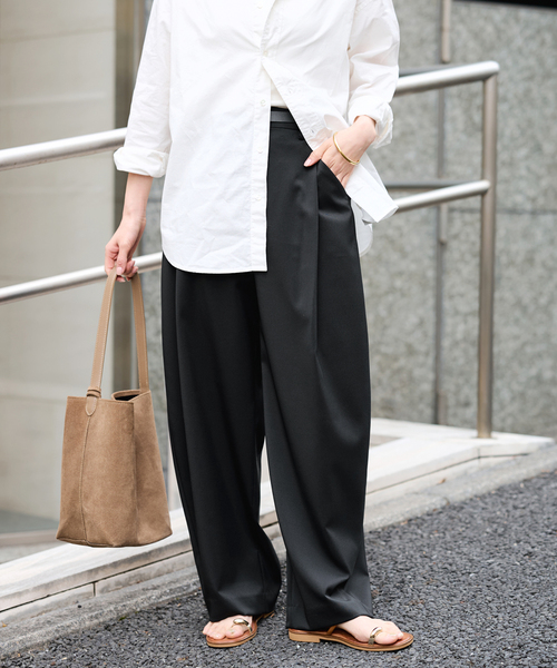 FRAMeWORK（フレームワーク）の「≪追加≫タックカーブバックゴムパンツ（スラックス・レディース・ブラック/ブラック系その他/ホワイト・38/36/34）」の3枚目の写真