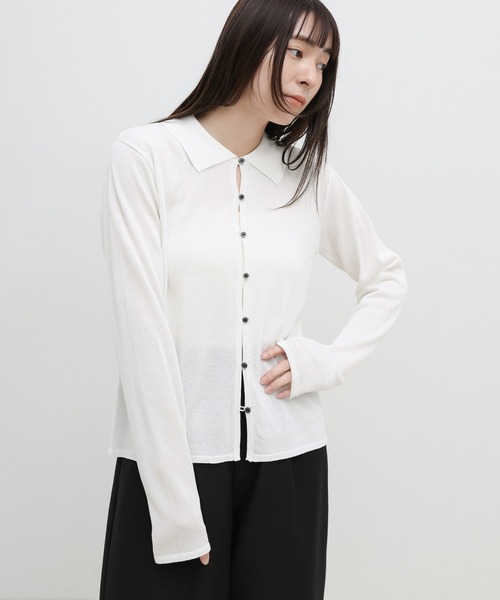 select MOCA(セレクトモカ)の「【接触冷感】ボタンデザインサマーニットカーディガン(カーディガン/ボレロ・レディース・ベージュ/ホワイト/ピンク・FREE)」の2枚目の写真