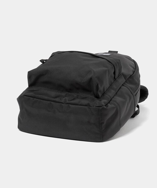 NEW ERA（ニューエラ）の「＜NEW ERA＞Child ライトパック / リュック（11L） / キッズ（バックパック/リュック・キッズ・ブラック・FREE）」の6枚目の写真