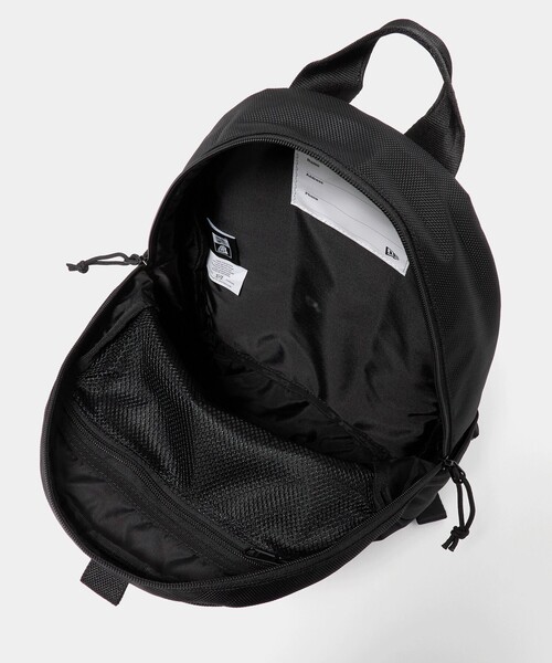 NEW ERA（ニューエラ）の「＜NEW ERA＞Child ライトパック / リュック（11L） / キッズ（バックパック/リュック・キッズ・ブラック・FREE）」の7枚目の写真
