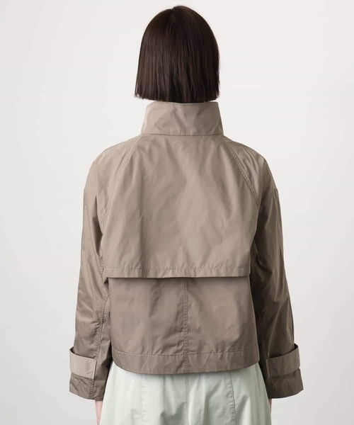 MICHEL KLEIN(ミッシェル・クラン)の「スタンドカラーショートブルゾン(トレンチコート・レディース・ベージュ/ネイビー・38)」の22枚目の写真