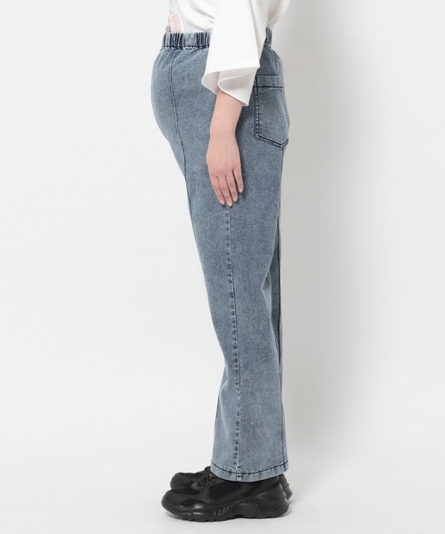 LEPSIM（レプシィム）の「【産前・産後対応】マタニティ／ピンタックデニムフレア2　647410（マタニティウェア/グッズ・レディース・ライトブルー/ブルー・FREE）」の5枚目の写真