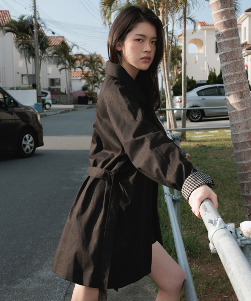 DEHEVE（デヘヴェ）の「Point Half Trench Coat [Black]（トレンチコート・レディース・ブラック・FREE）」の5枚目の写真