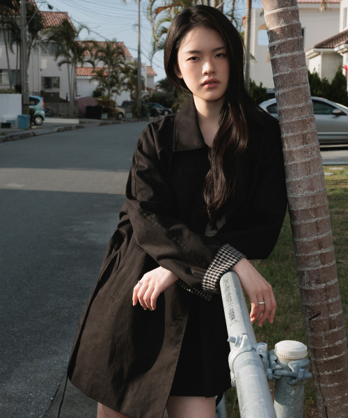 DEHEVE（デヘヴェ）の「Point Half Trench Coat [Black]（トレンチコート・レディース・ブラック・FREE）」の6枚目の写真