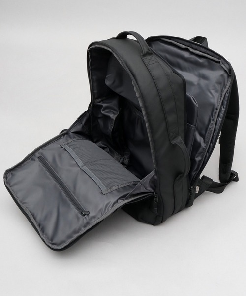 fulcro(フルクロ)の「撥水・耐水 自立型 マットコーティング ポリエステル ビジネスリュック A4・PC・PET収納 キャリーオン対応 adapt アダプト(ビジネスバッグ・メンズ・ブラック・FREE)」の18枚目の写真