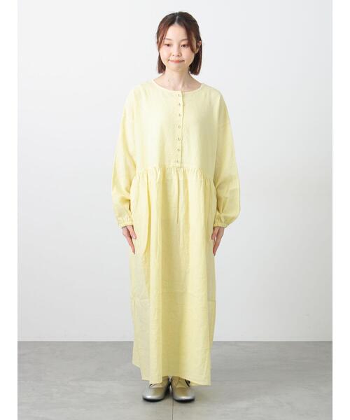 Samansa Mos2（サマンサ モスモス）の「【Cross×Linen】ギャザーワンピース（ワンピース・レディース・モカ/ベージュ/イエロー/レッド/グリーン・M/S）」の10枚目の写真