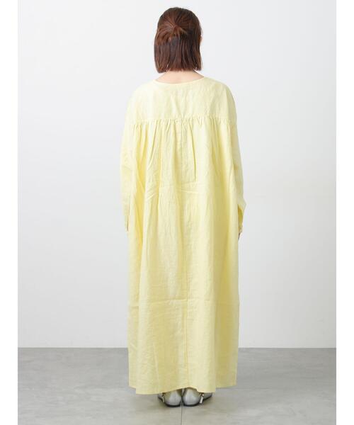 Samansa Mos2（サマンサ モスモス）の「【Cross×Linen】ギャザーワンピース（ワンピース・レディース・モカ/ベージュ/イエロー/レッド/グリーン・M/S）」の12枚目の写真