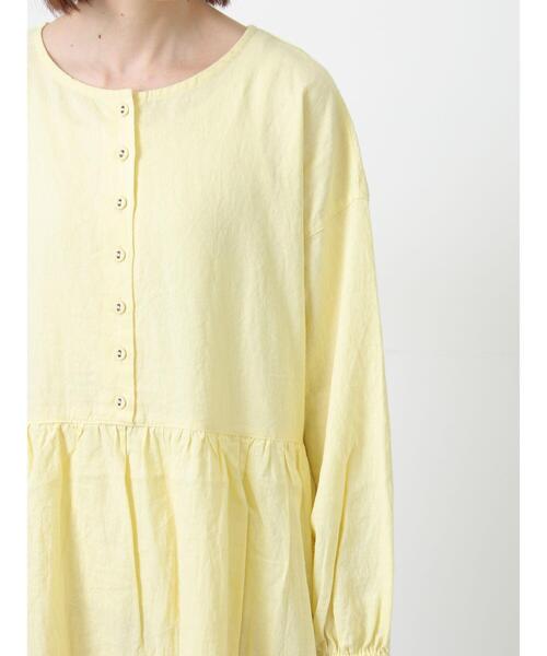 Samansa Mos2（サマンサ モスモス）の「【Cross×Linen】ギャザーワンピース（ワンピース・レディース・モカ/ベージュ/イエロー/レッド/グリーン・M/S）」の14枚目の写真