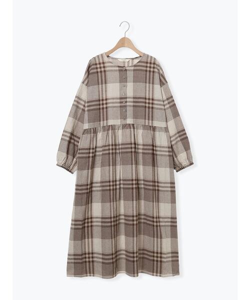 Samansa Mos2（サマンサ モスモス）の「【Cross×Linen】ギャザーワンピース（ワンピース・レディース・モカ/ベージュ/イエロー/レッド/グリーン・M/S）」の22枚目の写真