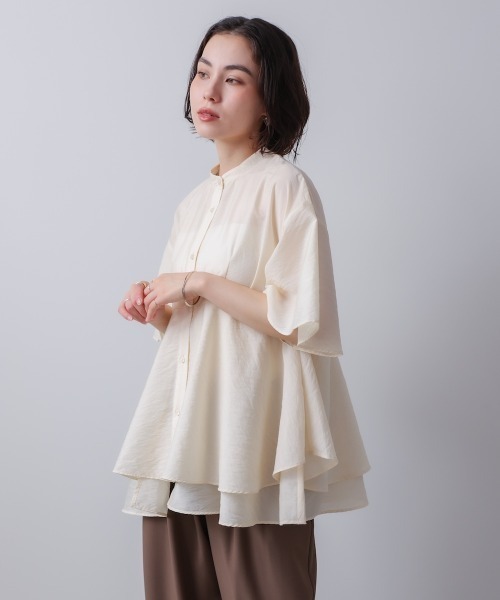 Bou Jeloud(ブージュルード)の「ヘムレイヤードシャツ(シャツ/ブラウス・レディース・ブラック/アイボリー・MEDIUM)」の7枚目の写真