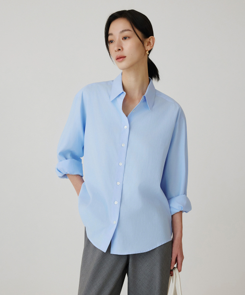 SIYAZU（シヤジュ）の「SITP5258 ルーズフィットリエルシャツ_スカイブルー（シャツ/ブラウス・レディース・スカイブルー・SMALL/MEDIUM）」の3枚目の写真