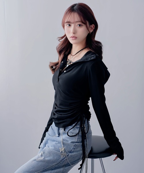 Diable baiser（ディアブルベーゼ）の「フードヘンリーネック脇シャーリングデザイン長袖リブカットソー（Tシャツ/カットソー・レディース・ブラック・M-L）」の6枚目の写真