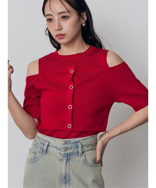 MURUA（ムルーア）の「オフショルカーデドッキングニット（ニット/セーター・レディース・レッド/グレー/ブラック/アイボリー・FREE）」の4枚目の写真