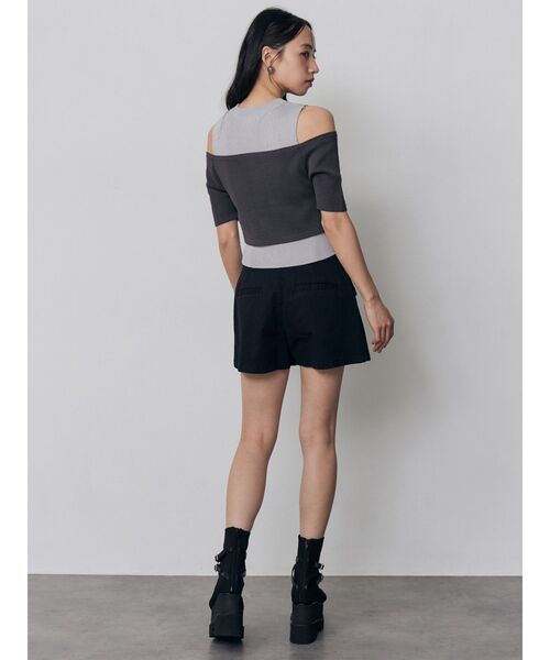 MURUA（ムルーア）の「オフショルカーデドッキングニット（ニット/セーター・レディース・レッド/グレー/ブラック/アイボリー・FREE）」の13枚目の写真