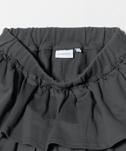 green label relaxing（グリーンレーベルリラクシング）の「ミニ裏毛 フリル キュロット（ダークグレー）100cm-130cm（スウェットパンツ・キッズ・ダークグレー・100cm/120cm/130cm/110cm）」の4枚目の写真