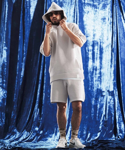 ANGENEHM(アンゲネーム)の「mp14887- Sheer Mesh Airy Knit Shorts ショートパンツ(AG06-004scg)(その他パンツ・メンズ・ミックスグレー/ブラック/ターコイズブルー/キナリ・L/M/S)」の15枚目の写真