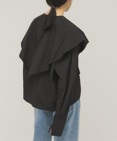 KBF（ケイビーエフ）の「ラッフルBIGカラーブラウス（シャツ/ブラウス・レディース・ブラック/オフホワイト・ONE）」の13枚目の写真