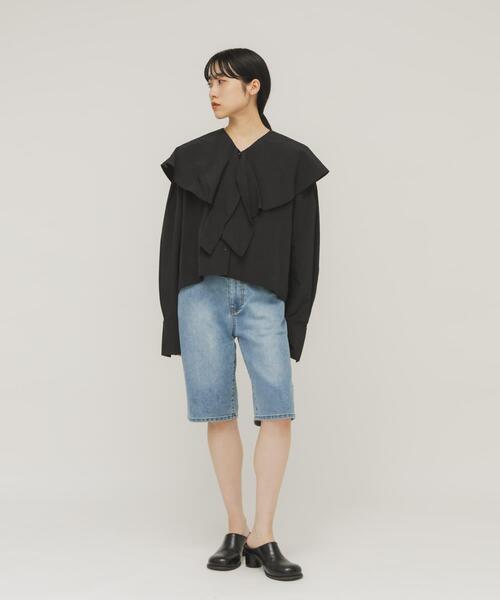 KBF（ケイビーエフ）の「ラッフルBIGカラーブラウス（シャツ/ブラウス・レディース・ブラック/オフホワイト・ONE）」の14枚目の写真