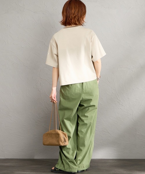 ORCIVAL（オーシバル）の「【WEB限定】[ORCIVAL/オーシバル] ワイド クルーネック Tシャツ（Tシャツ/カットソー・レディース・ホワイト/ブラック/ライトベージュ・2）」の16枚目の写真
