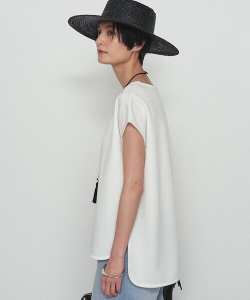 LOUNGEDRESS(ラウンジドレス)の「《1枚できれい見え/イージーケア》カットジョーゼットフレンチブラウス(シャツ/ブラウス・レディース・ネイビー/ベージュ/オフホワイト/ブラック・FREE)」の11枚目の写真
