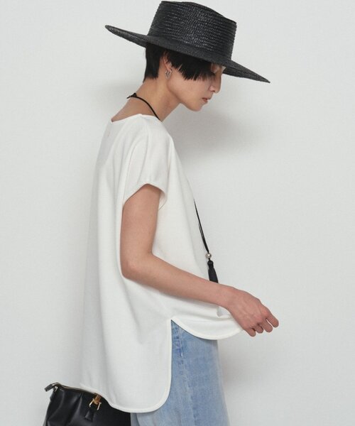 LOUNGEDRESS(ラウンジドレス)の「《1枚できれい見え/イージーケア》カットジョーゼットフレンチブラウス(シャツ/ブラウス・レディース・ネイビー/ベージュ/オフホワイト/ブラック・FREE)」の13枚目の写真