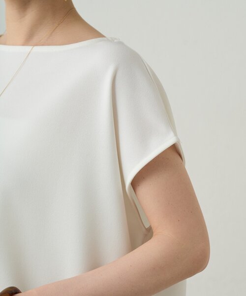 LOUNGEDRESS(ラウンジドレス)の「《1枚できれい見え/イージーケア》カットジョーゼットフレンチブラウス(シャツ/ブラウス・レディース・ネイビー/ベージュ/オフホワイト/ブラック・FREE)」の20枚目の写真