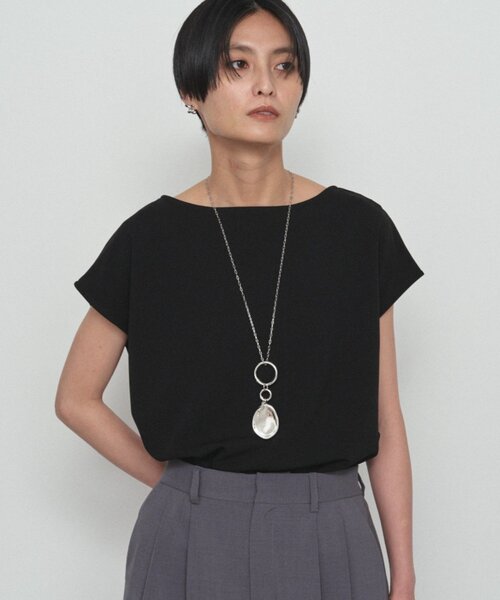 LOUNGEDRESS(ラウンジドレス)の「《1枚できれい見え/イージーケア》カットジョーゼットフレンチブラウス 夏服(シャツ/ブラウス・レディース・ネイビー/ベージュ/オフホワイト/ブラック・FREE)」の5枚目の写真