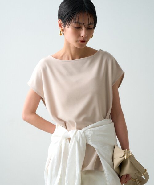 LOUNGEDRESS(ラウンジドレス)の「《1枚できれい見え/イージーケア》カットジョーゼットフレンチブラウス 夏服(シャツ/ブラウス・レディース・ネイビー/ベージュ/オフホワイト/ブラック・FREE)」の15枚目の写真