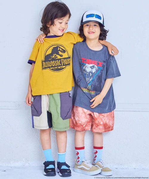MARKEY'S(マーキーズ)の「【JURASSIC PARK】別注プリントTシャツ(Tシャツ/カットソー・キッズ・マスタード/チャコール・100/150/140/110/90/80/130/120)」の4枚目の写真