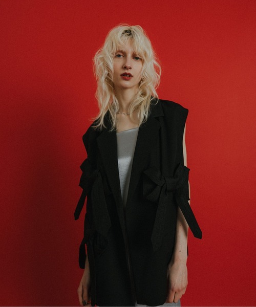 et.UNiVER(エトユニベール)の「Ribbon JK+Satin OP(ドレス・レディース・ブラック×グレー/ブラウン系1・LARGE/MEDIUM/SMALL)」の6枚目の写真