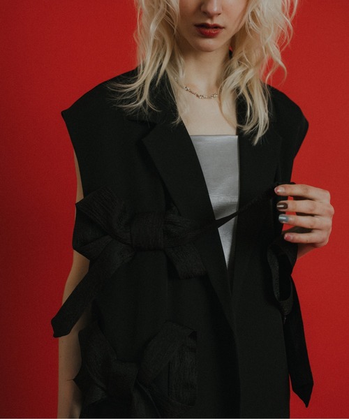 et.UNiVER(エトユニベール)の「Ribbon JK+Satin OP(ドレス・レディース・ブラック×グレー/ブラウン系1・LARGE/MEDIUM/SMALL)」の8枚目の写真