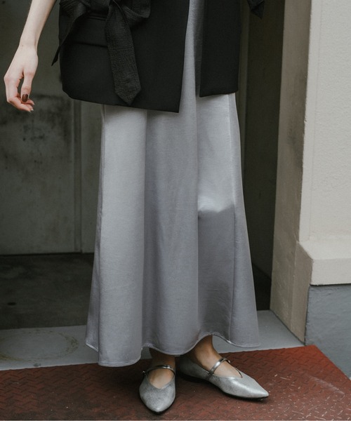 et.UNiVER(エトユニベール)の「Ribbon JK+Satin OP(ドレス・レディース・ブラック×グレー/ブラウン系1・LARGE/MEDIUM/SMALL)」の22枚目の写真