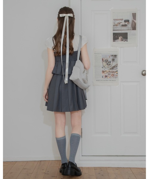 JUMELLE(ジュメロ)の「プリーツキャミワンピ(ワンピース・レディース・グレー/ベージュ・FREE)」の10枚目の写真