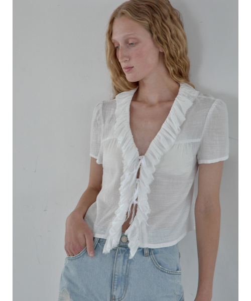 Kijun(キジュン)の「Cotton Ruffle Blouse Off-White(シャツ/ブラウス・レディース・その他・SMALL/MEDIUM)」の4枚目の写真